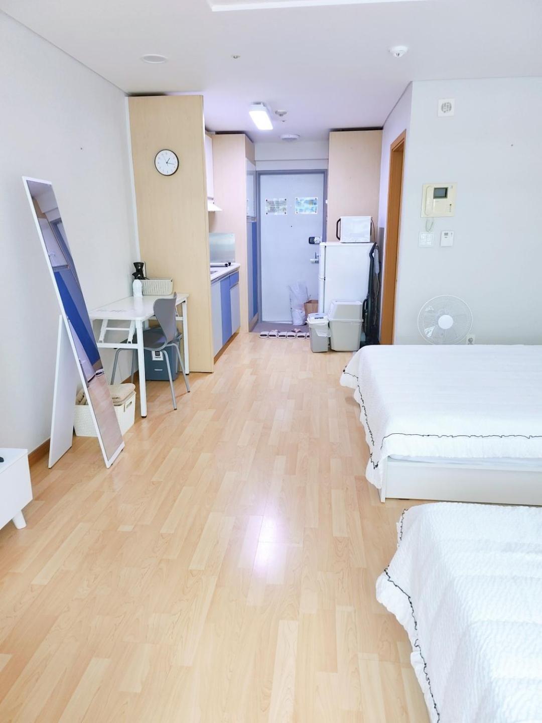 Hotel Hongdae Cleanhouse Seúl Exterior foto
